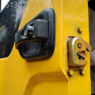 25E 12B.5 徐工汽车吊上下车 12B 壹号徐工吊车20B下车驾驶室门锁