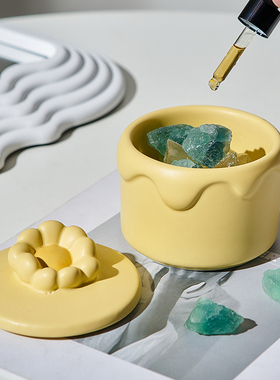 ins奶油风香薰桌面摆件家用客厅室内女生卧室装饰扩香石生日礼物