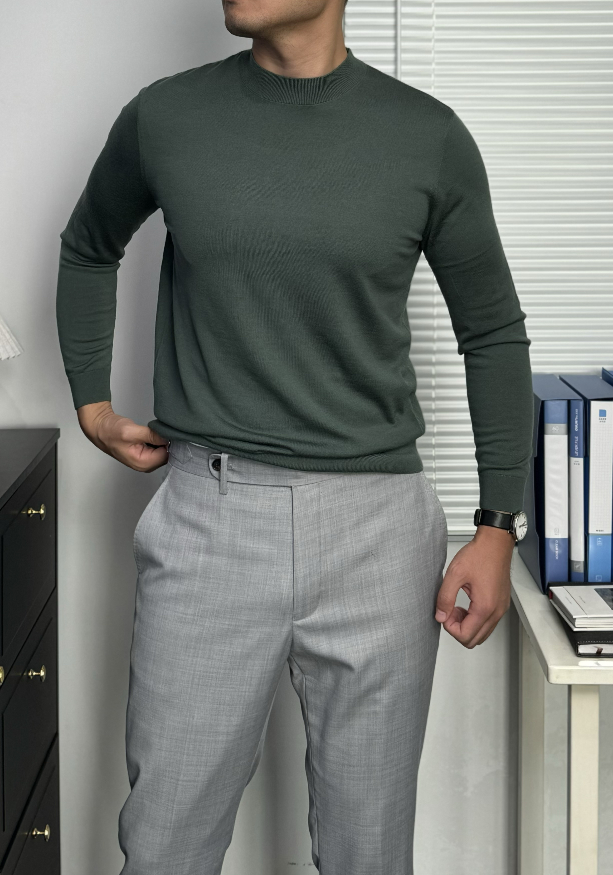 秋冬纯色薄款圆领打底针织衫男韩版修身套头毛衣内搭线衫男士上衣