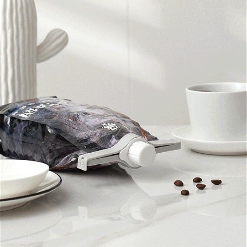 Household Moisture-proof Sealing Device Sealing Tightly