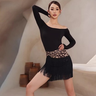 2026新款成人女拉丁舞服修身一字肩上衣不规则流苏半身裙练功服装