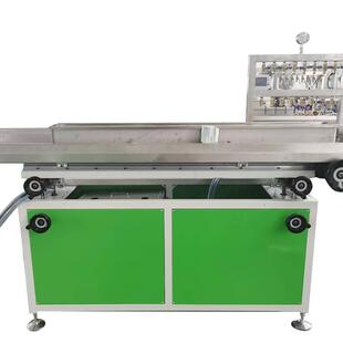 E灯L罩挤出产线生PC灯灯罩挤出管挤出机圆形灯管灯罩挤D出设备