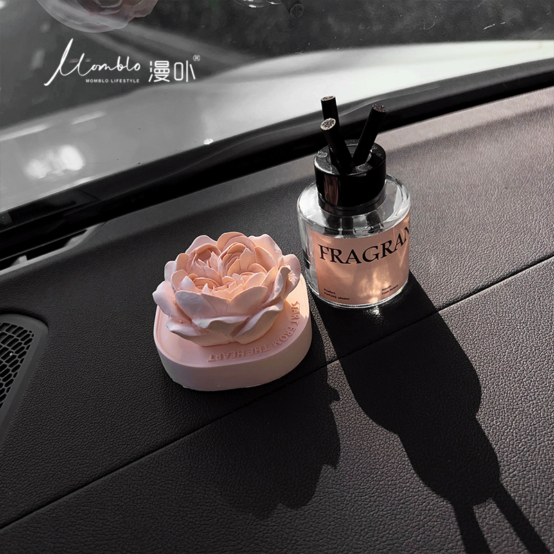 中控台摆件车载香薰摆件