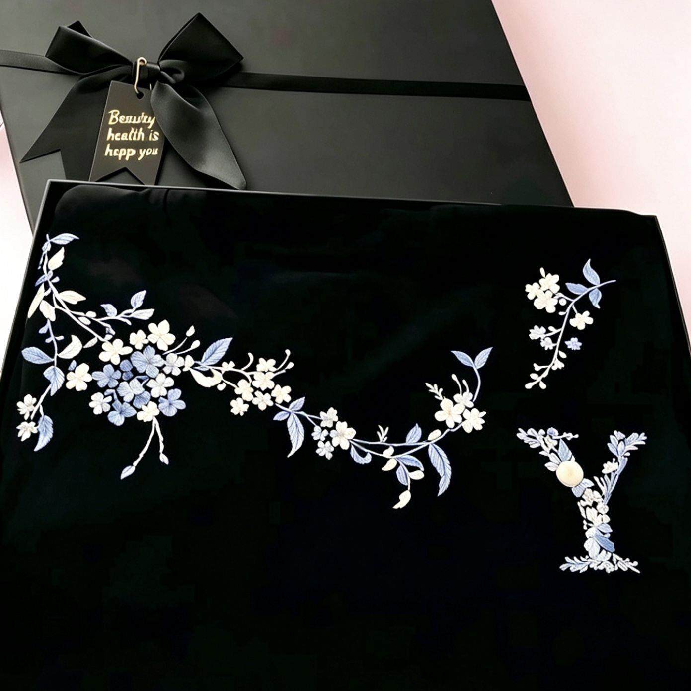 刺绣短袖diy手工免画图大领花字母刺绣手工diy材料包自绣衣服卫衣图片