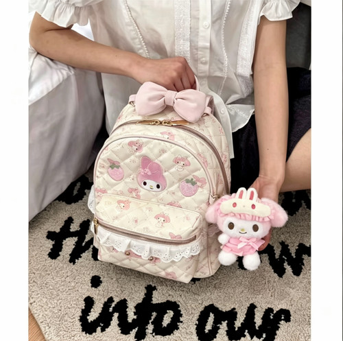 甜美少女美乐蒂蝴蝶结大容量双肩