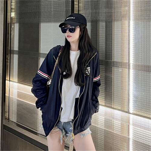 TB织带反光宽松防晒服女26夏季新款轻薄透气韩版百搭男女皮肤衣潮