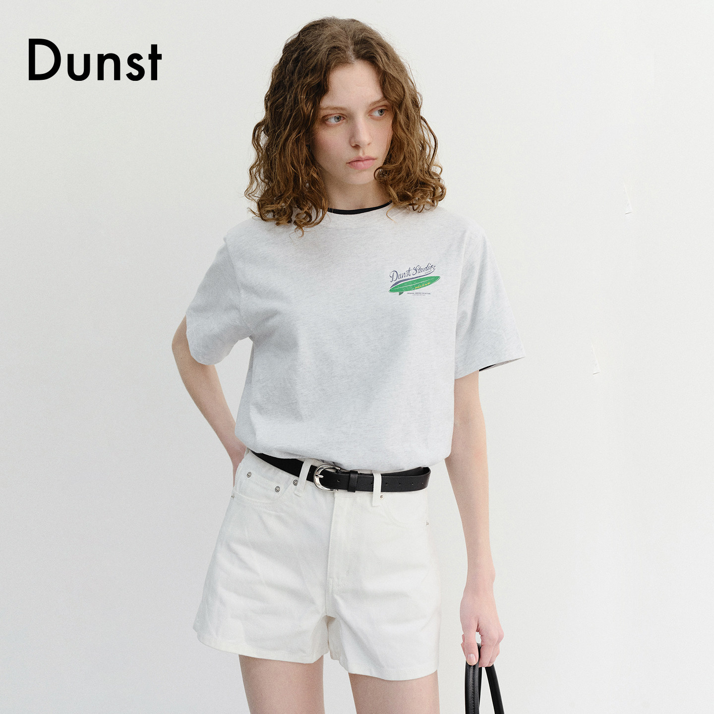 Dunst【嘟颖doyeong同款】2026夏季复古冲浪风印花T恤UDTS6B133