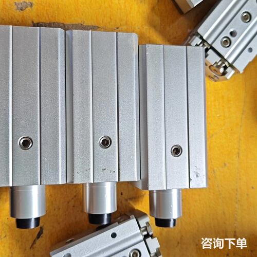 亚德客 旋转气缸QCKL20X10S，成色如图