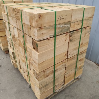 20*20cm大木方工程隔断隧道设备垫木吊车支撑桥梁枕木锲子木龙骨