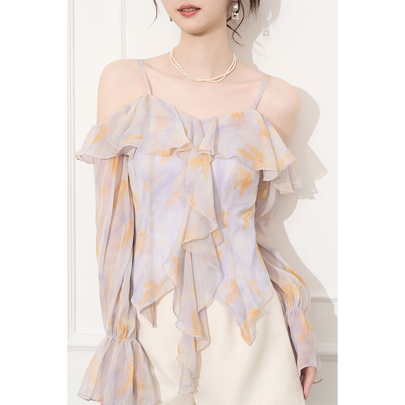 吊带衬衫女2024新款早秋轻奢高级感小衫短款长袖露肩上衣短裤套装