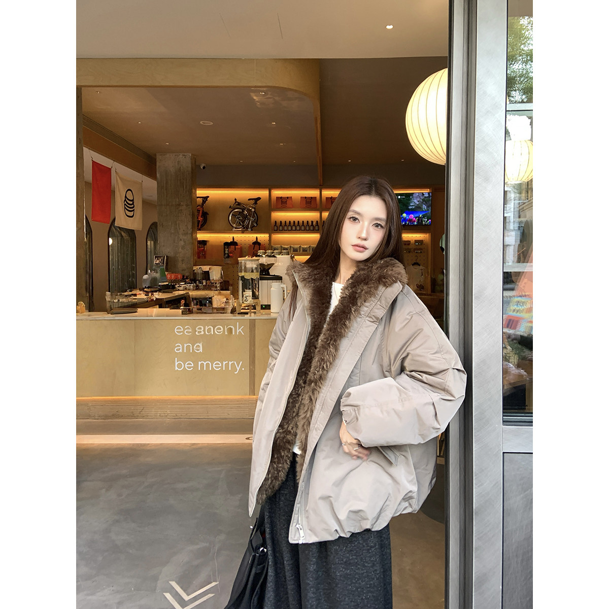 巴恩风毛领派克加厚保暖羽绒服女