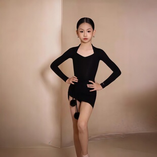 2026冬季新款拉丁舞服女童练习服高级感方领长袖连体上衣包臀短裙