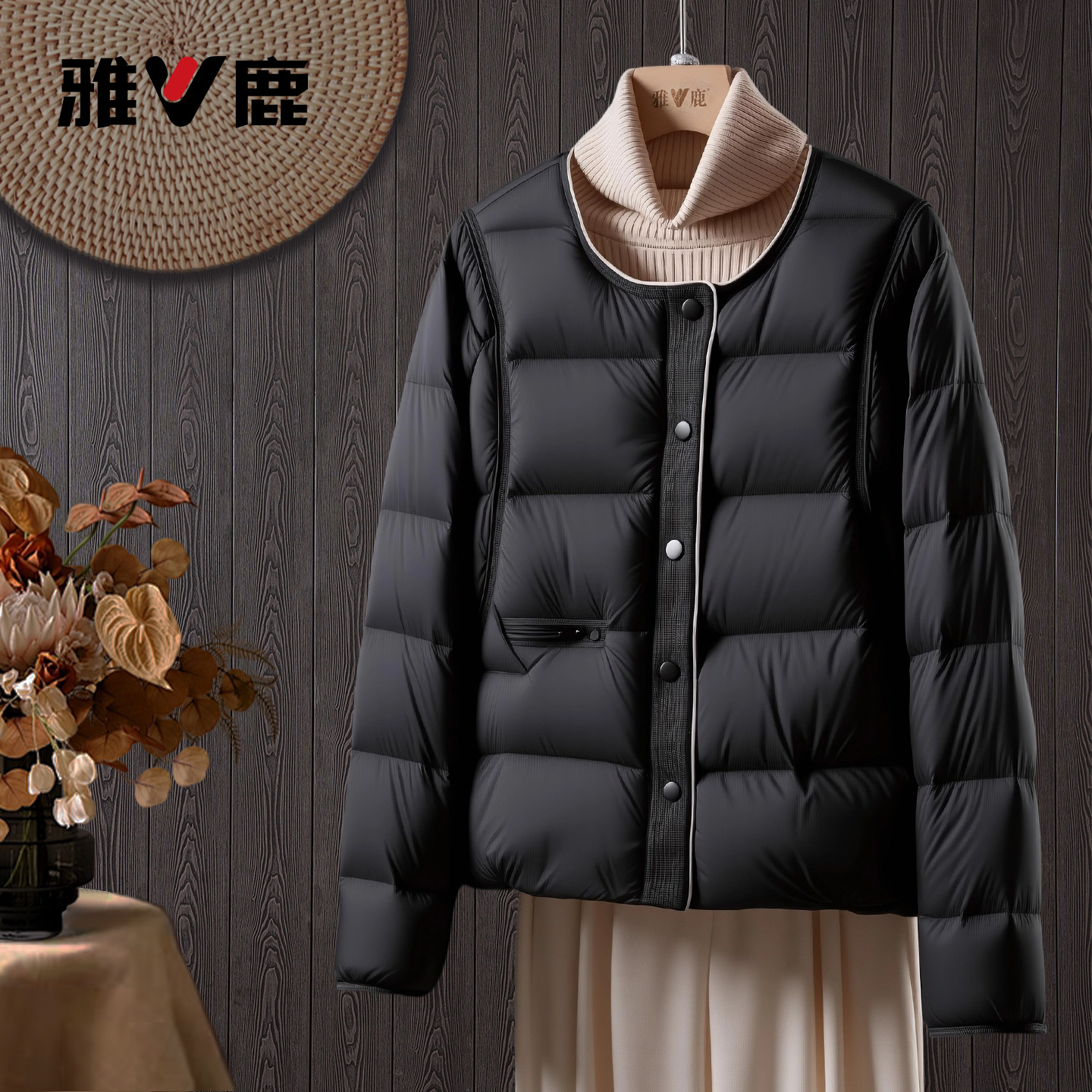 雅鹿女轻薄羽绒服短款保暖