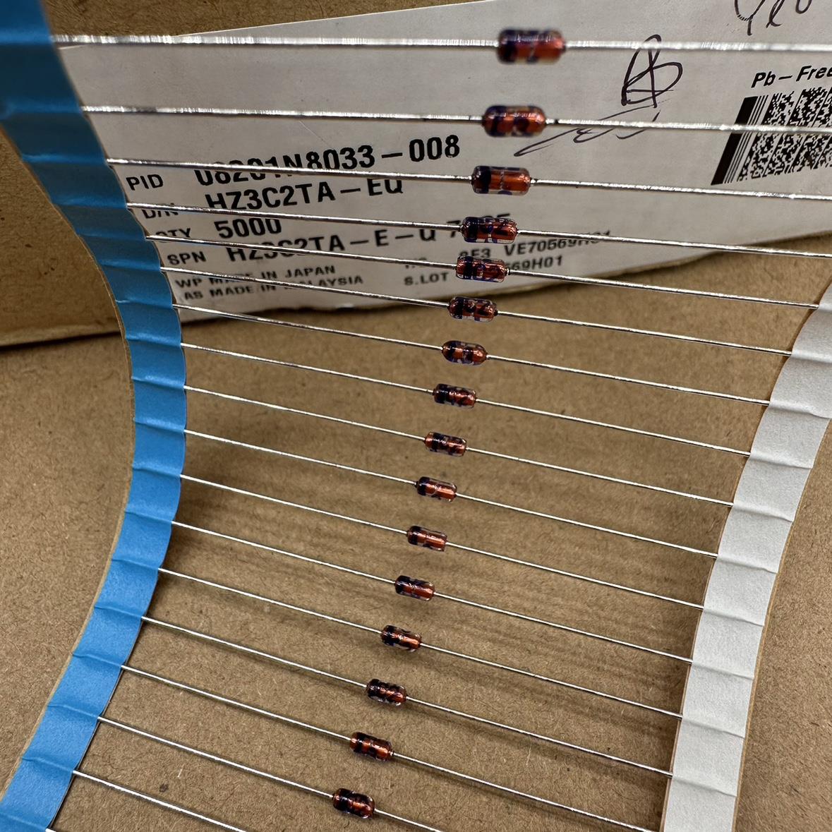 HZ3C2TA稳压二极管3.3V HZ3C2TA-N-EQ DO-35日本进口日立直插3C2