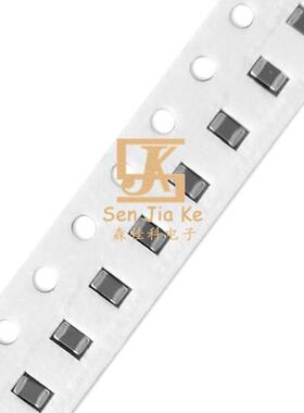 贴片叠层电感0805 820nH 0.82uH 精度：10% 黑色 铁氧体2012 820n