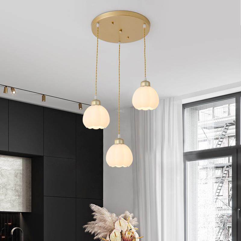 新款直销北欧餐厅灯简约现代网红花朵罩玻璃三头时尚温馨店铺吧台,家装灯饰光源,智能吊灯,淘宝优惠券,粉丝福利购,淘宝优惠卷