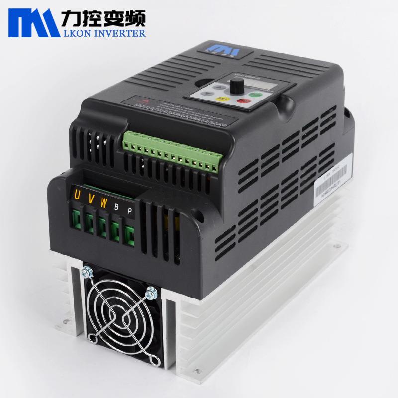 新款直销变频器7.5kw三相80v电机调速器风机水泵传输带通用型