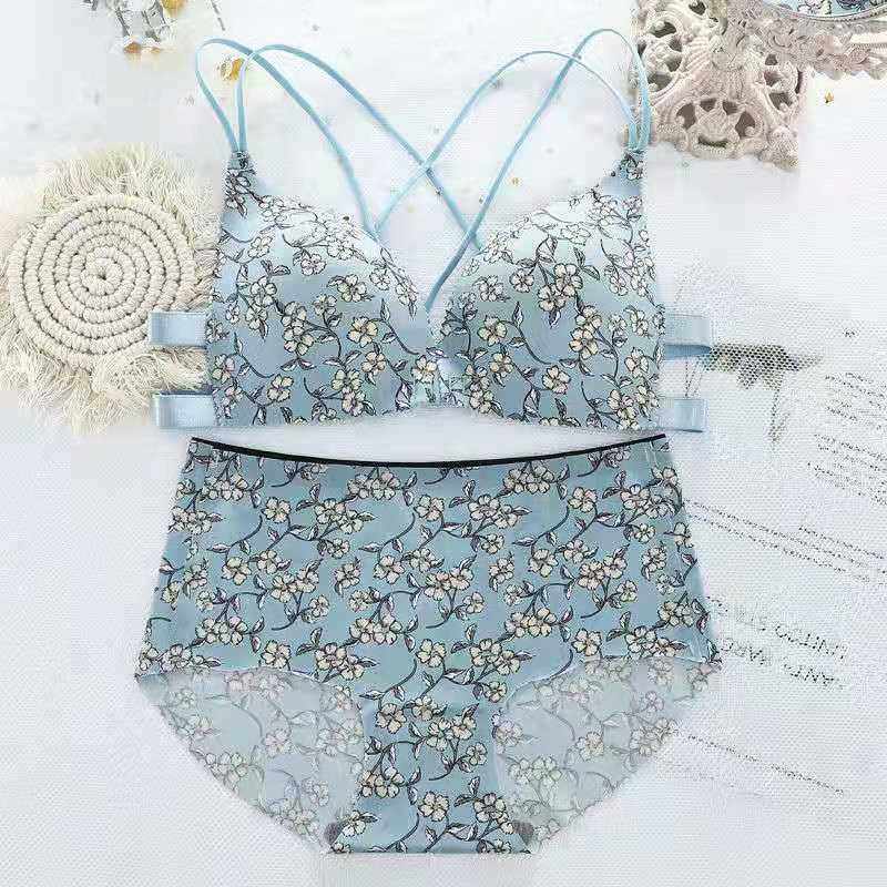 直销新款性感印花前扣无钢圈上托聚拢内衣交叉美背小胸加厚胸罩女,女士内衣/男士内衣/家居服,文胸套装,淘宝优惠券,粉丝福利购,淘宝优惠卷