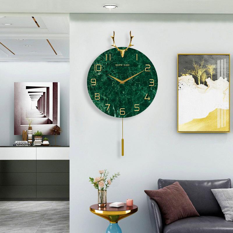轻奢镀铜鹿头时钟客钟厅YX鹿头钟闲吧个性摇壁摆挂休钟时尚网红静