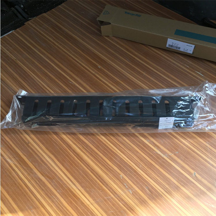 普天1U机柜理线架24/48口