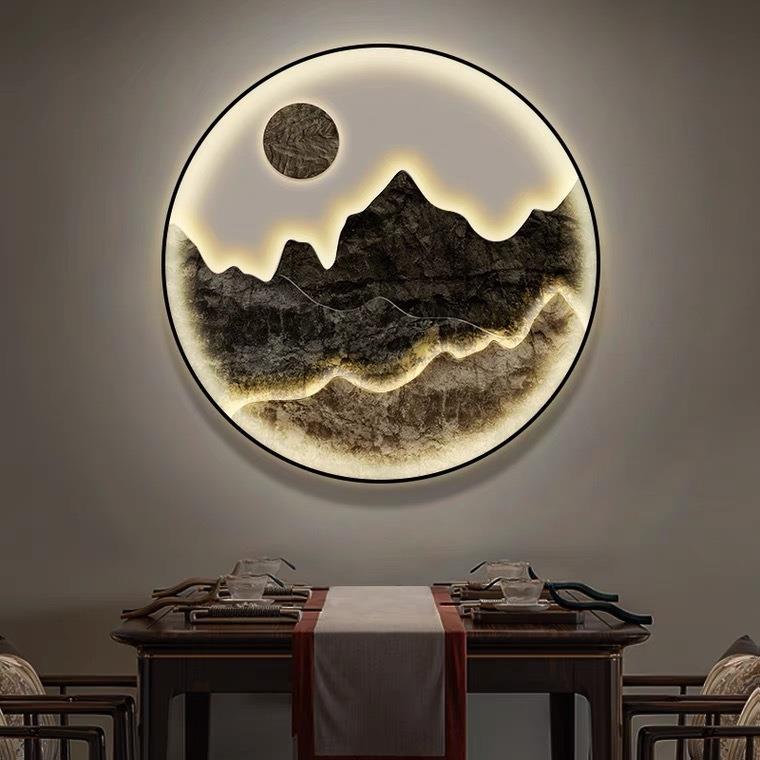 新式玄关中装饰画led灯KFW画店包间水画正对门过酒道山圆形发光挂图片