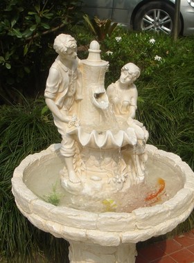 欧式情侣人物工艺摆设田园风家居庭院流水加湿喷泉祝福装饰摆件