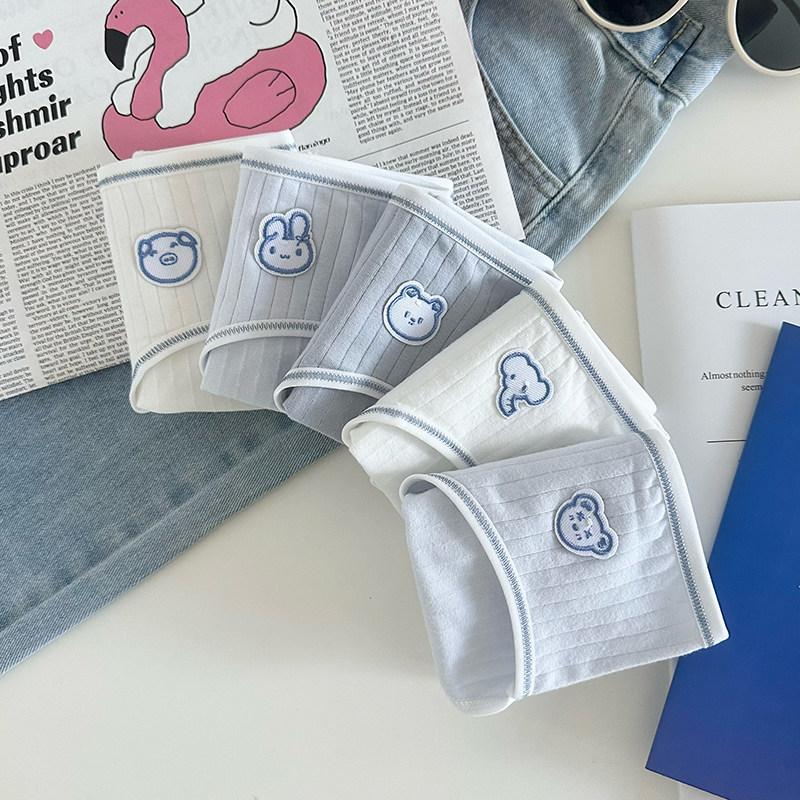 春夏款纯棉内裤女士中腰清新蓝白简约透气全棉裆少女学生三角短裤