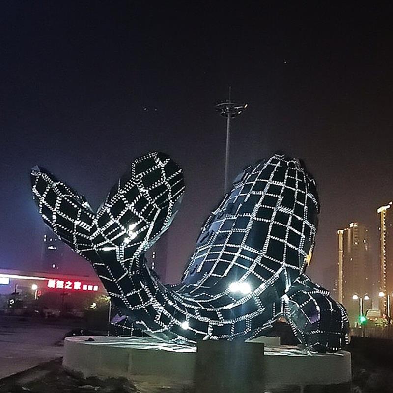 定制不锈钢块面鲸鱼雕塑园林景观抽象创意塑像户外广场艺术品摆件