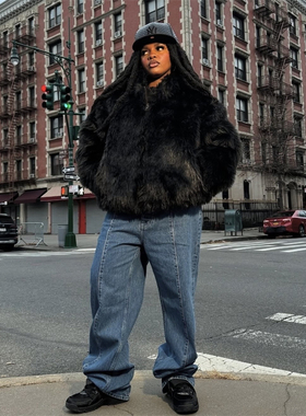 Corteiz 新款 Faux Fur Hoodie 连帽拉链外套男女款黑色长毛夹克