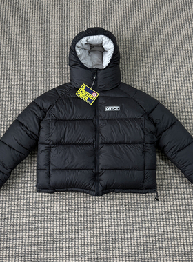 Protect 保暖情侣款 Embroidered Double Puffer 两面穿棉服外套