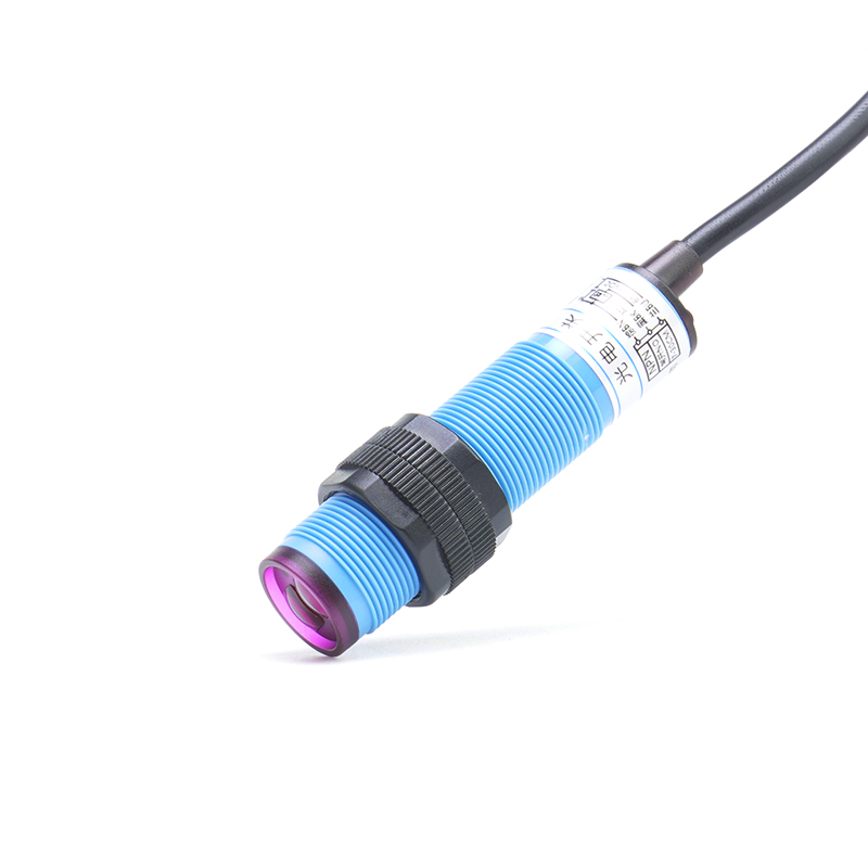 漫反射式光电开关感测器E3F-DS30C4红外线感应NPN三线24v常c开220