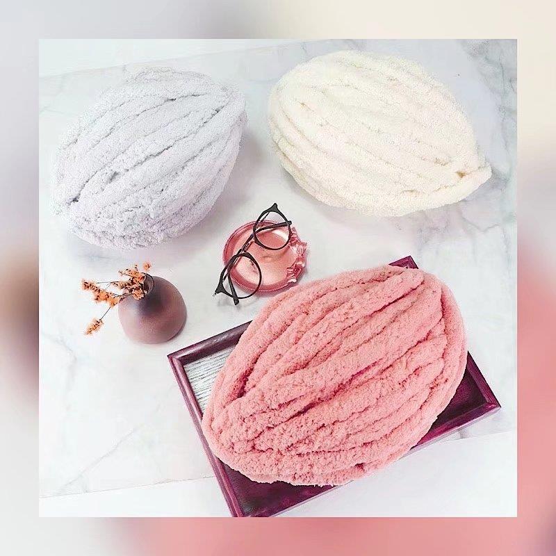 直销新款手指围巾毛线团手工diy手织织编织猫尾巴线粗冰岛自己送