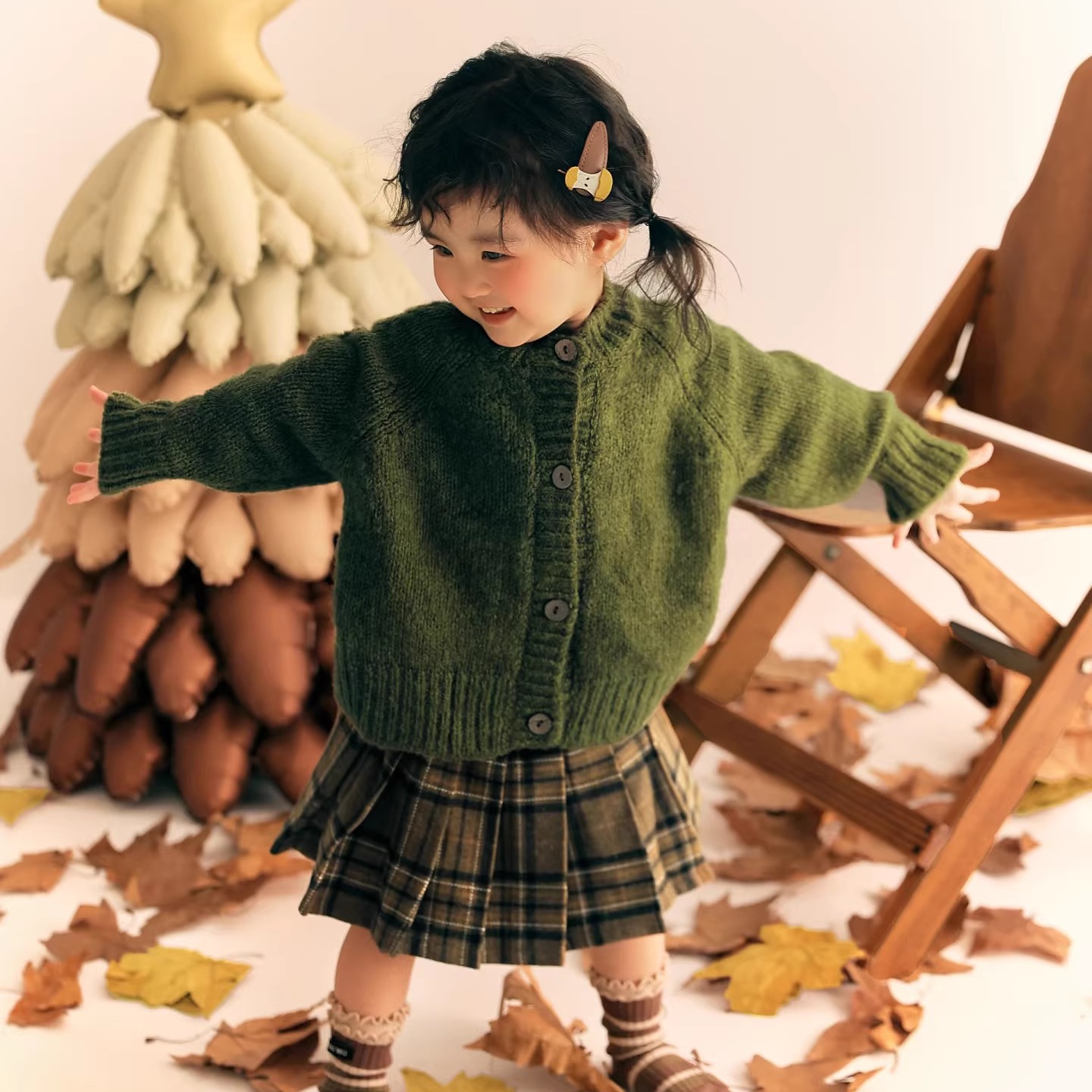 男女童儿童摄影服装墨绿色艺术气质针织毛衣开衫外套设计感上衣潮