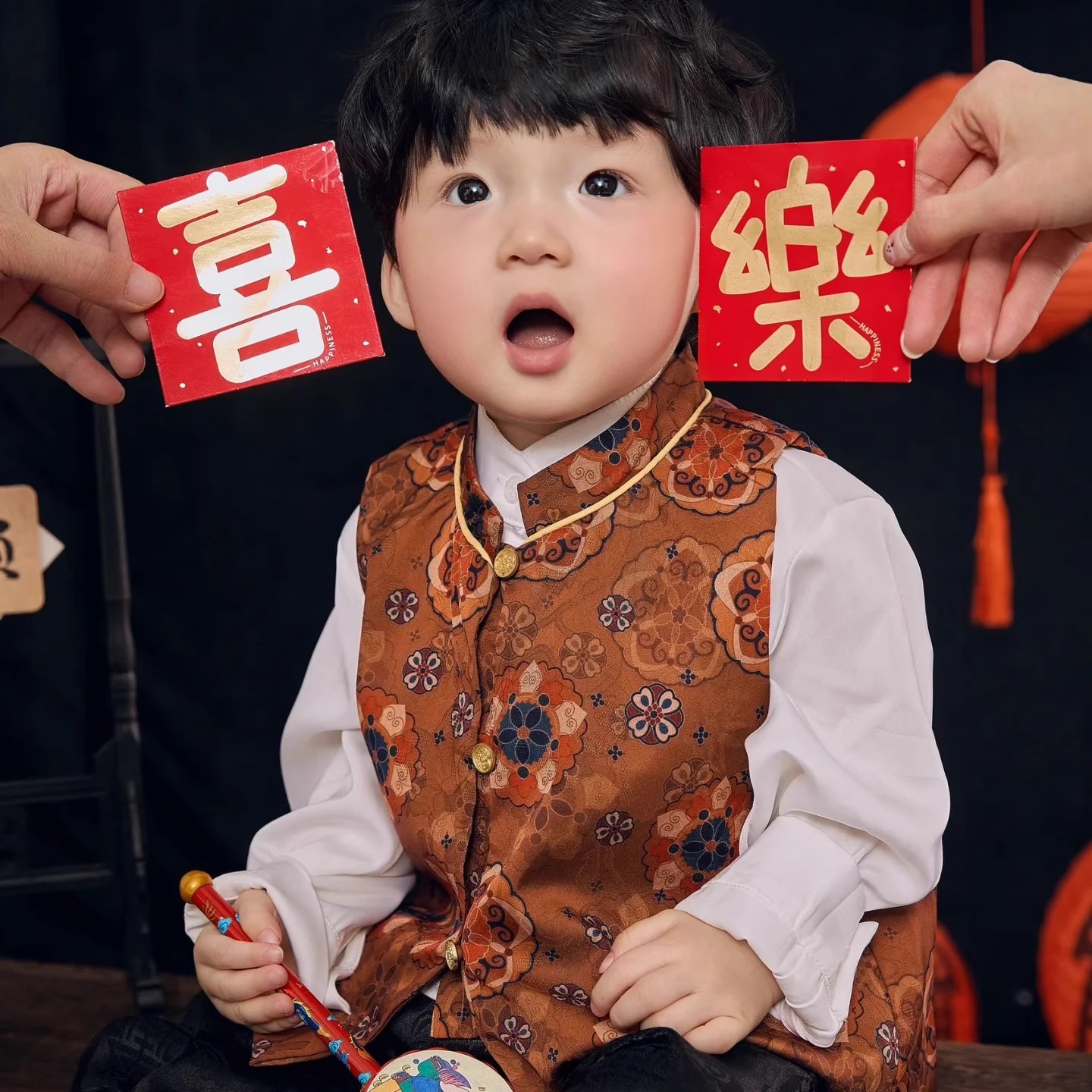 新中式男女童汉服马甲摄影服装儿童照相国风敦煌过年唐装背心坎肩