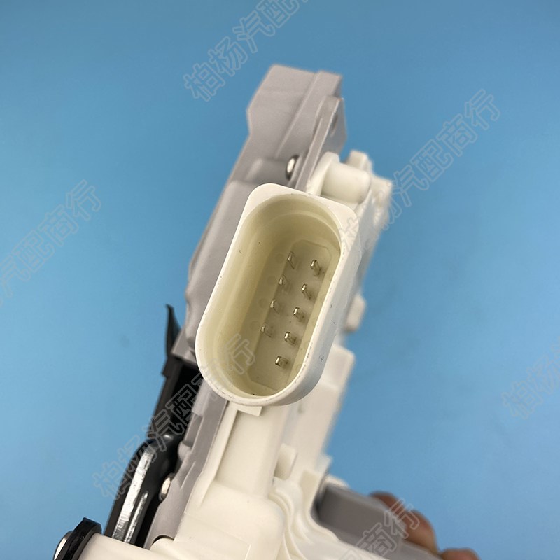 适配迈腾B6老迈腾车门锁块锁体中控锁中控电机门锁机构马达闭锁器