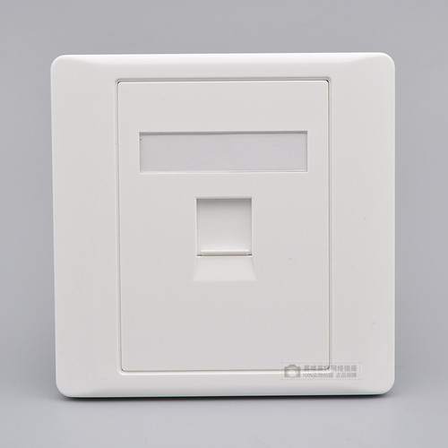 电脑网络网口面板86型家用墙壁开关单口网插盒千兆六类网线插座板