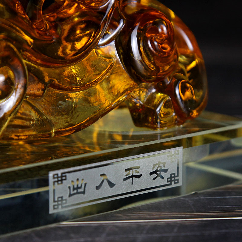 麒麟汽车摆件车载貔貅车内饰品摆件高档男士中控台车饰装饰品