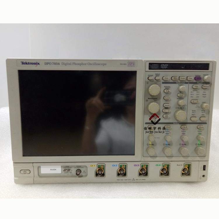 泰克DPO7054专业维修DPO7054数字荧光示波器DPO7054