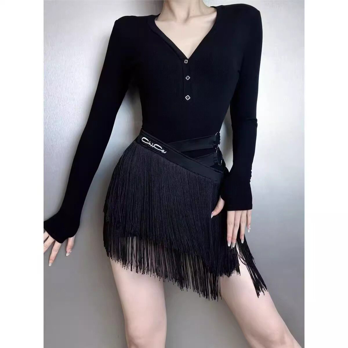 2026新款修身圆环装饰流苏拉丁舞裙练功服比赛表演高级感百搭套装