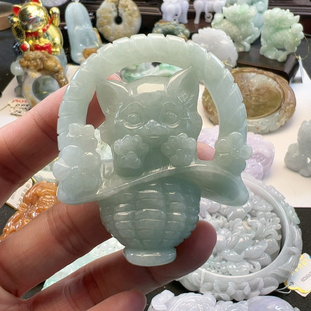 送证书花筐猫咪吊坠缅甸翡翠