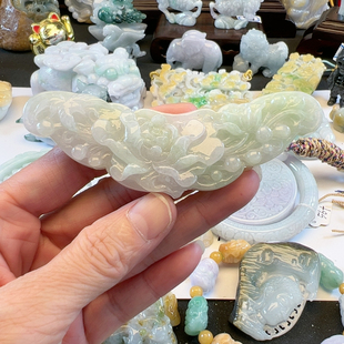 天然翡翠春彩色玉衡