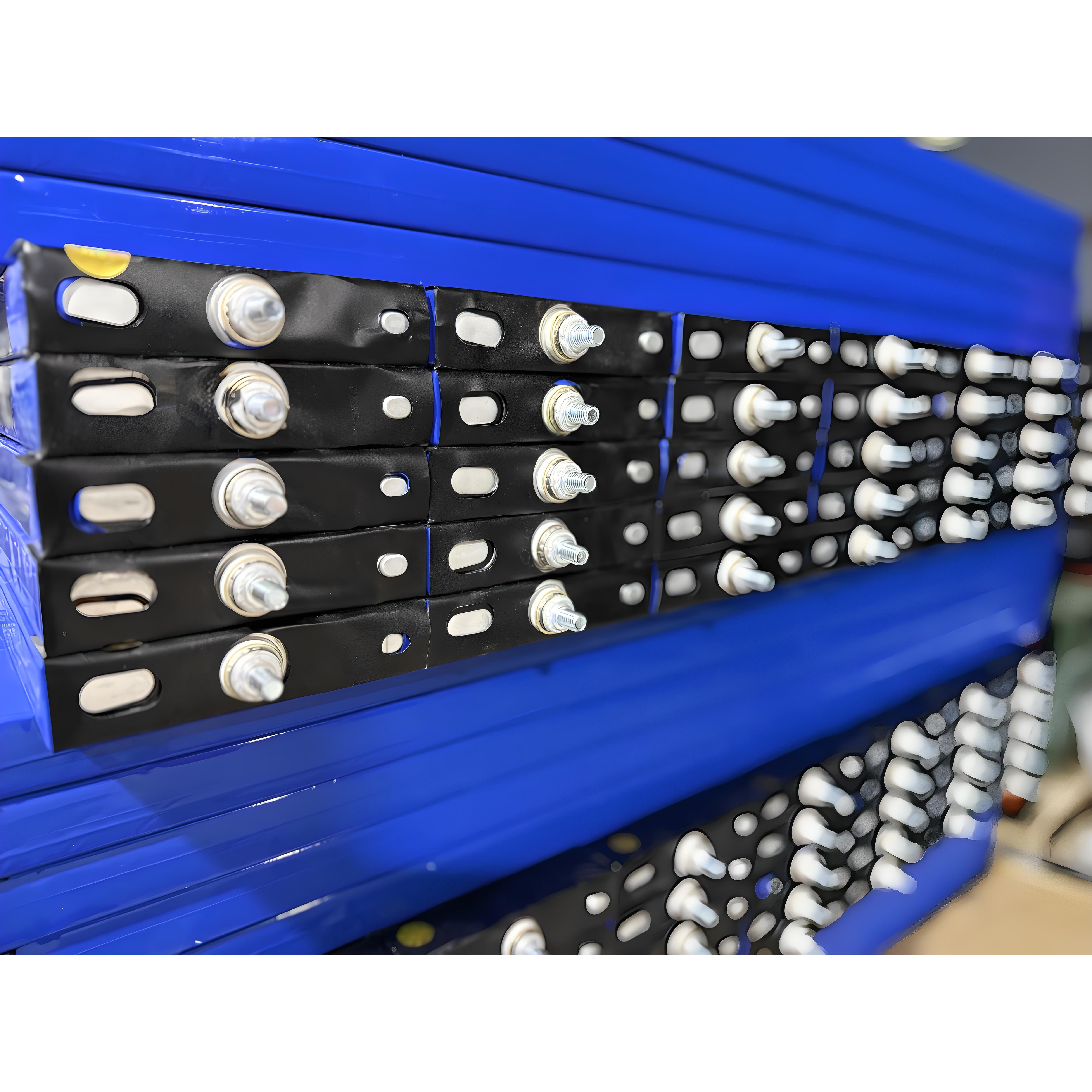 比亚迪刀片电池400a磷酸铁锂全新储能电池电动车电池房车电池