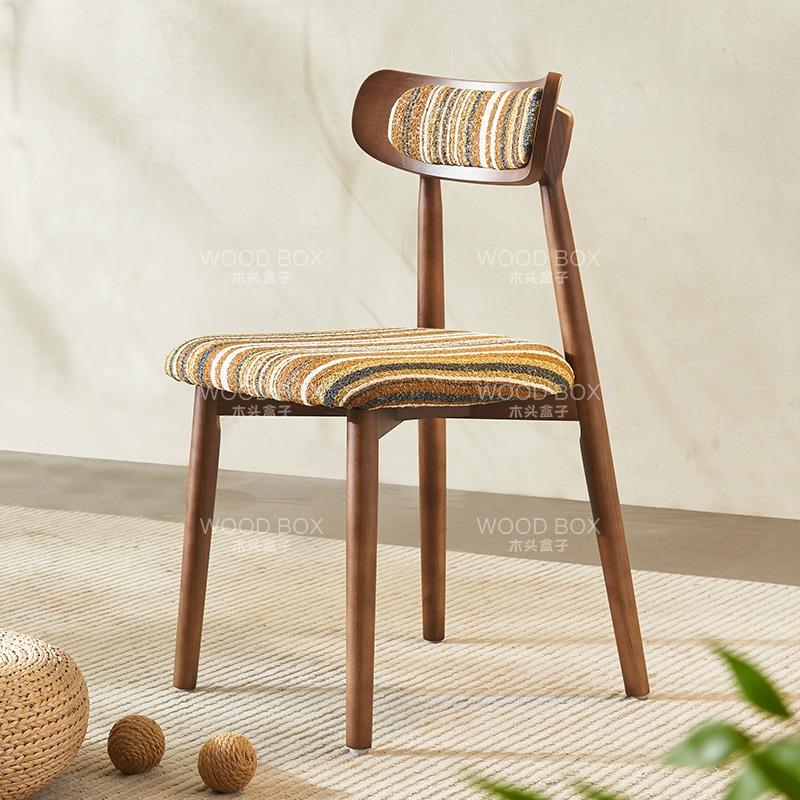 中古风全实木椅子侘寂风靠背椅家用北欧覆古设计师化妆单椅餐桌椅
