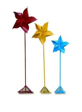 户外金属不锈钢大风车摆件铁艺彩色旋转五叶园林景观风动雕塑装饰