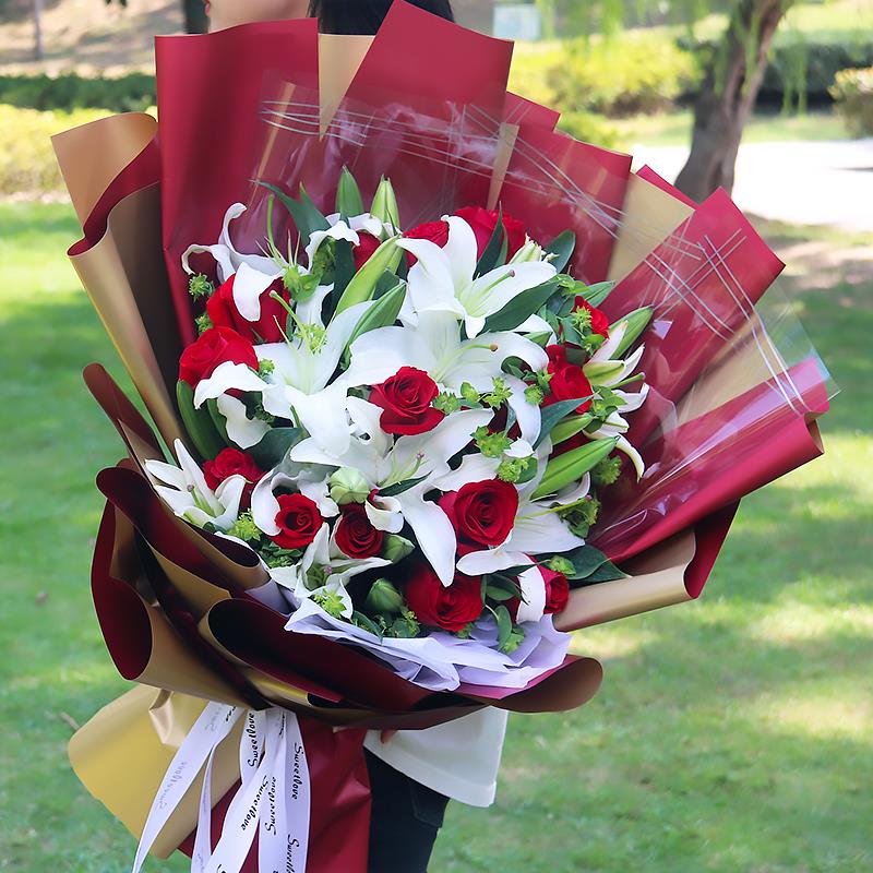 香水百合花束玫瑰鲜花同城速递配送生日北京上海武汉杭州全国配送