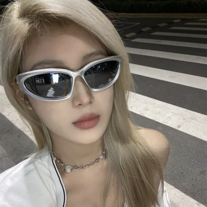 潮流Y2K风墨镜女款炫酷太阳镜男户外骑行驾驶遮阳护目镜一件