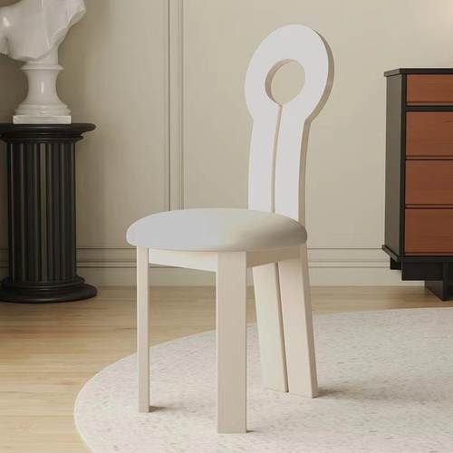 中古风实木餐椅家用现代简约实木靠背椅子北欧法式艺术复古钥匙椅