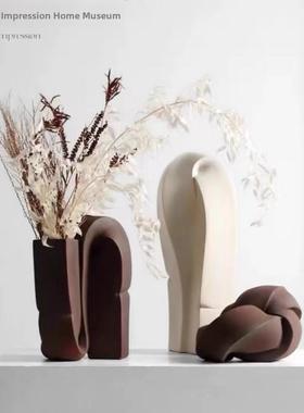 现代简约扭曲花饰手工陶瓷软饰样板房售楼处茶几书房装饰