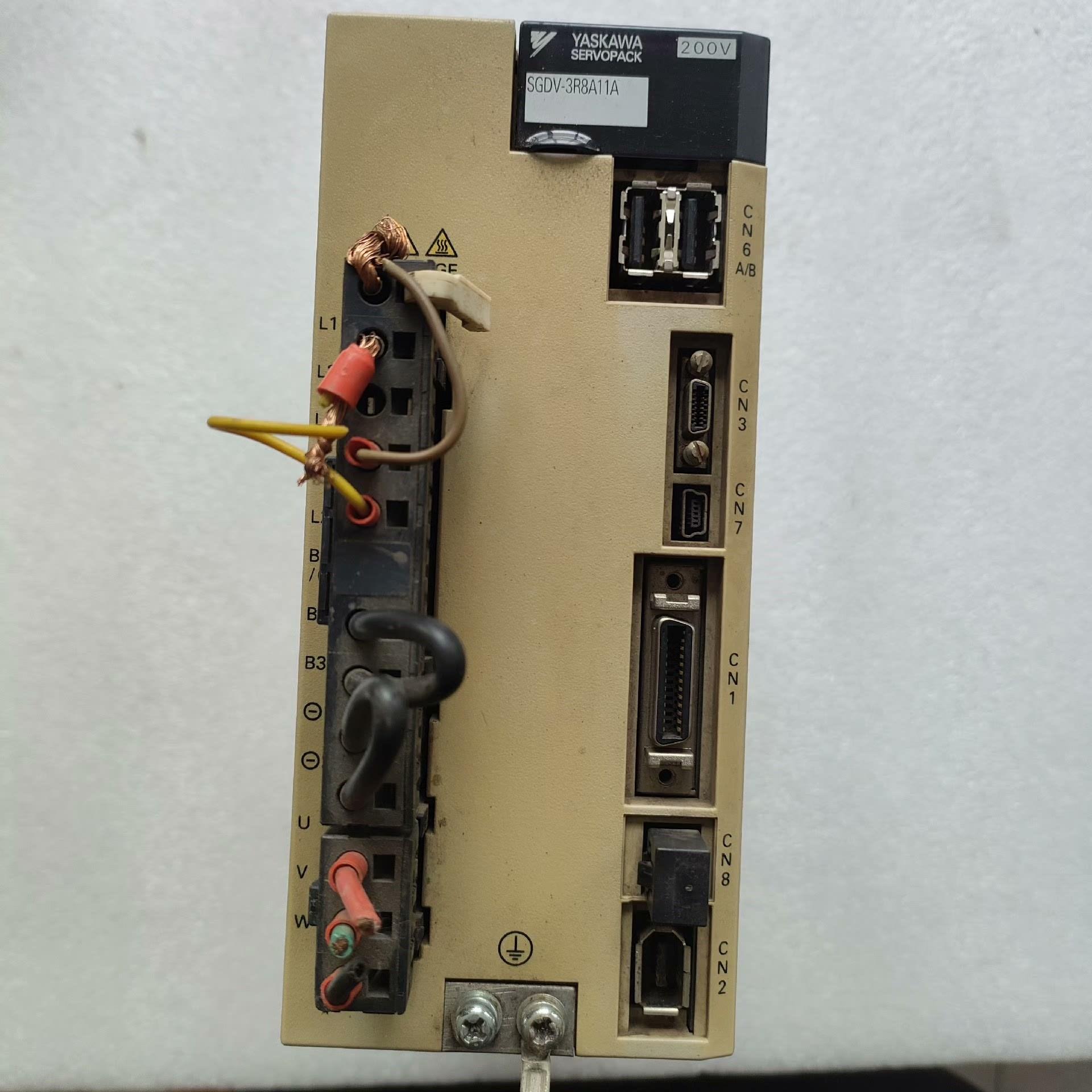 议价安川SGDV-3R8A11A 500W功能包好 成色如图