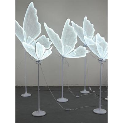 婚庆道具发光蝴蝶翅膀挂件吊顶装饰婚庆舞台铁艺路引摆件俩用背景